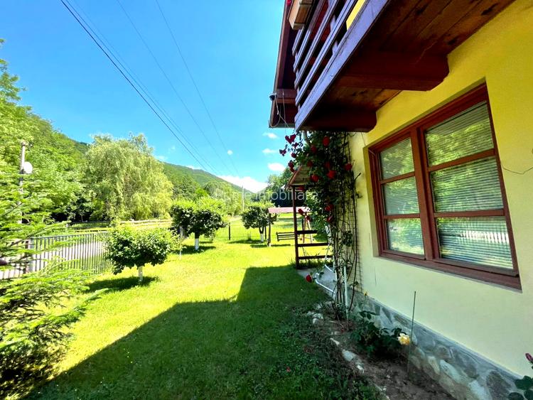 OPORTUNITATE | Casă vacanță mobilată & utilată | 2000mp teren | Zona Strungari - 2