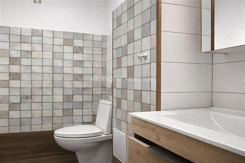 Apartament renovat,elegant,luminos,4 camere,100mp,Centru Civic, Brasov - 8