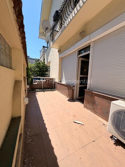 Vilă premium de închiriat, 6 camere ,zona Guvern / Piata Victor - 8