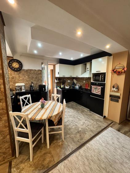 Apartament 3 camere, 63 mp, zona Garii