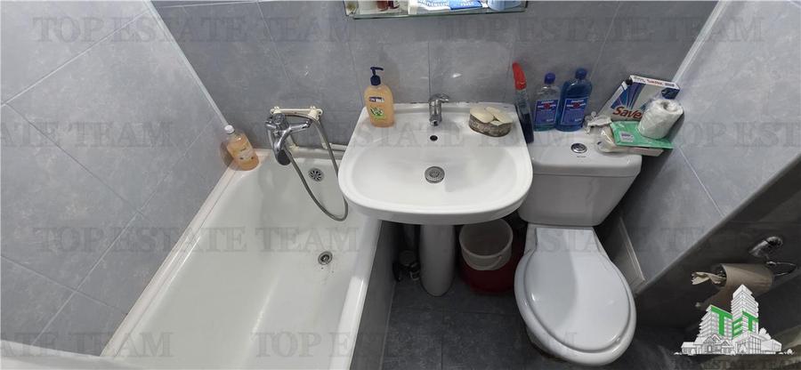 Sector 6 Bucuresti - Apartament 2 camere, la 1 minut de statia de metrou Raul Do