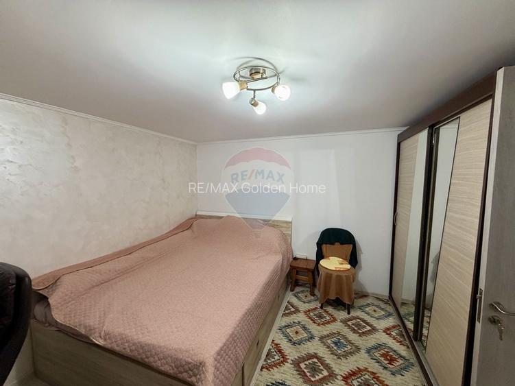 Casă / Vilă cu 4 camere de vânzare în zona Central - 21