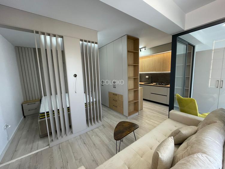 Studio Premium | Comat Towers | Living & Dormitor Delimitate - 7