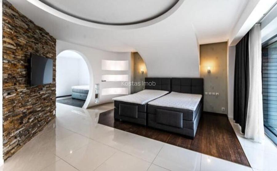 Vă prezentăm o proprietate cu adevărat remarcabilă - 14