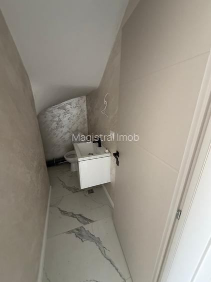 Casa 3 camere 2 bai Terasa Parcare zona Bucium Visan - 4