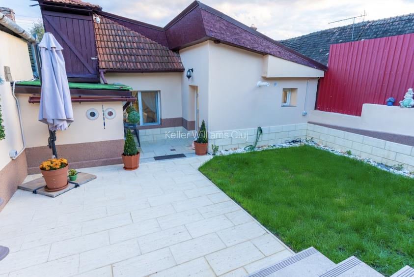 Camin primitor unicat, cu 3 cam. si atmosfera calda, recent modernizat - 9