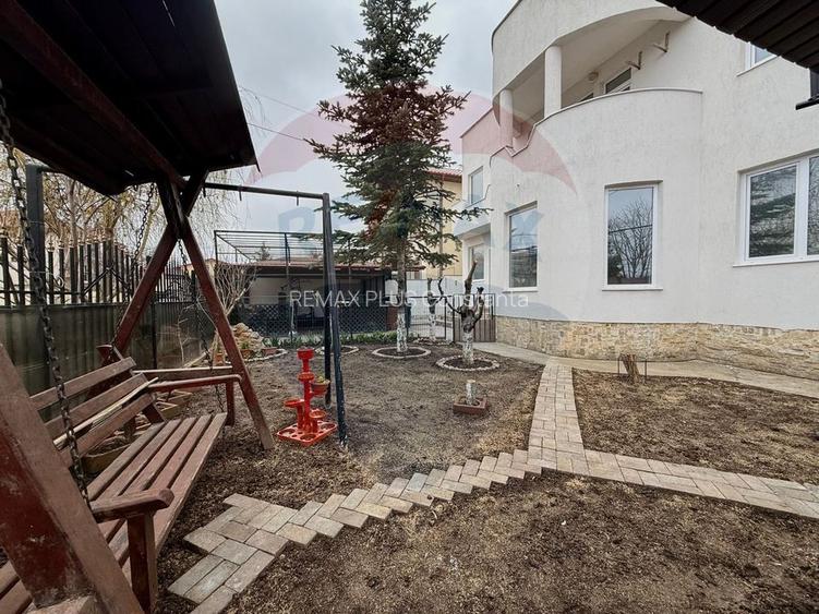 Vila P + 1 de vanzare in Eforie Nord teren proprietate 300 mp - 4