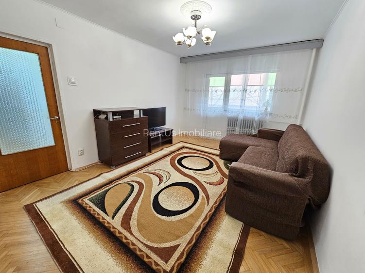 Tineretului/Timpuri Noi/Apartament de 3 camere Decomandat La Cheie/ - 9