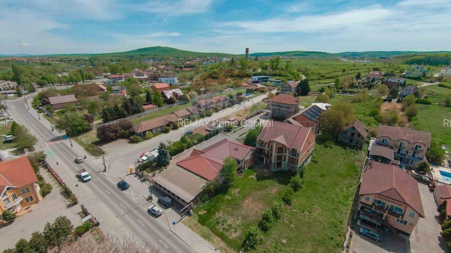 De vânzare pensiune cu restaurant, teren 4.750 mp – Băile 1 Mai - 6