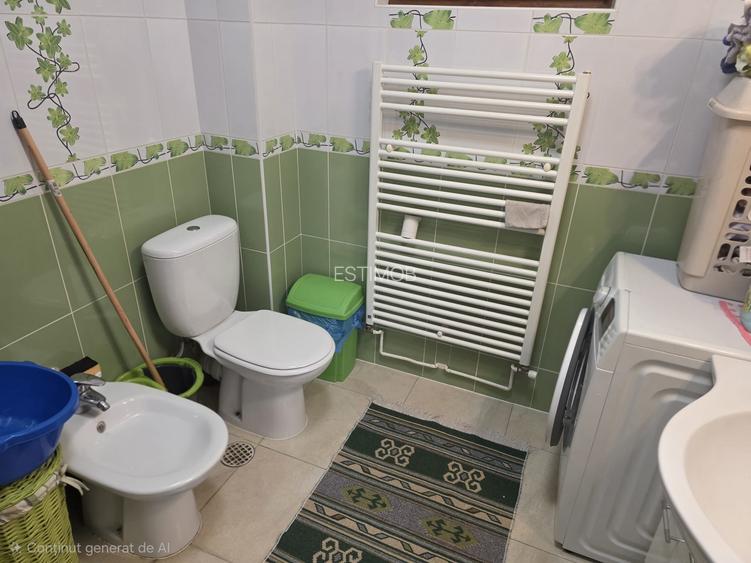 Vand casa Harman 4 camere  locatie centrala singur in curte - 9