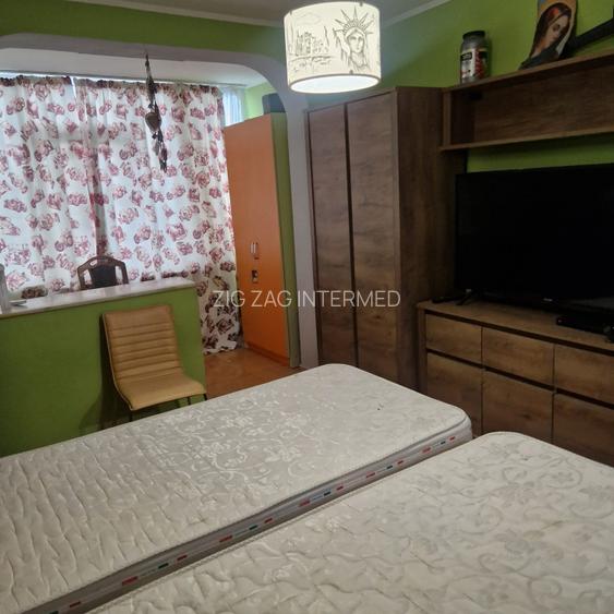 Centru - Bd. Ferdinand - apartament 3 camere , loc propriu de parcare - 8