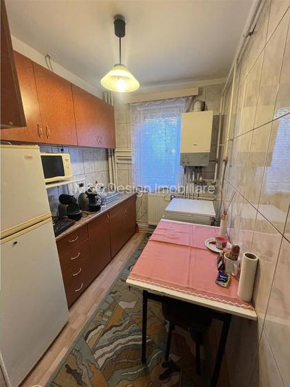 4 camere etaj 1 langa Fac Dragan mobilat utilat - 11