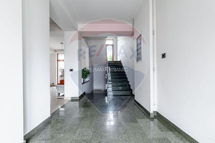 Proprietate speciala 1022 mp utili de vanzare pe Malul Muresului Arad - 20