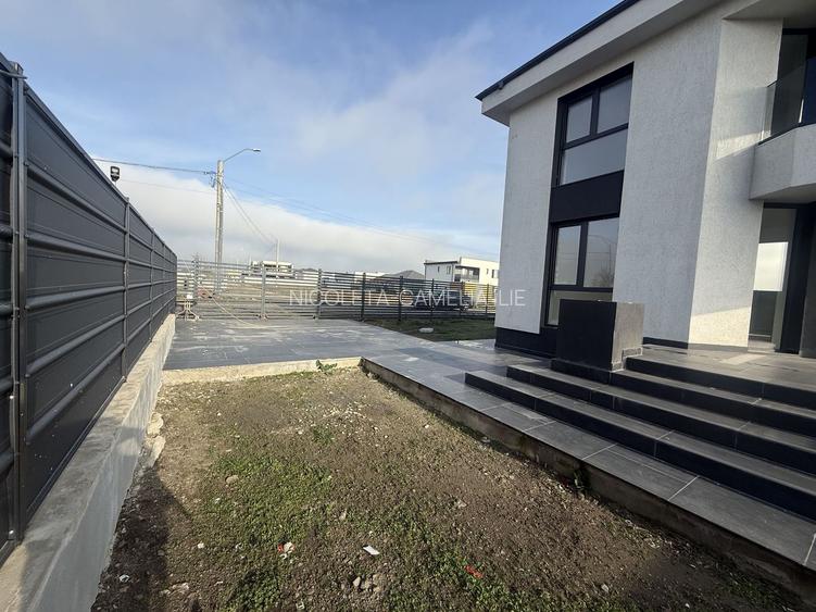 LUX | CASA | VILA INDIVIDUALA | CURTE | PROPRIETAR | TUNARI - 57