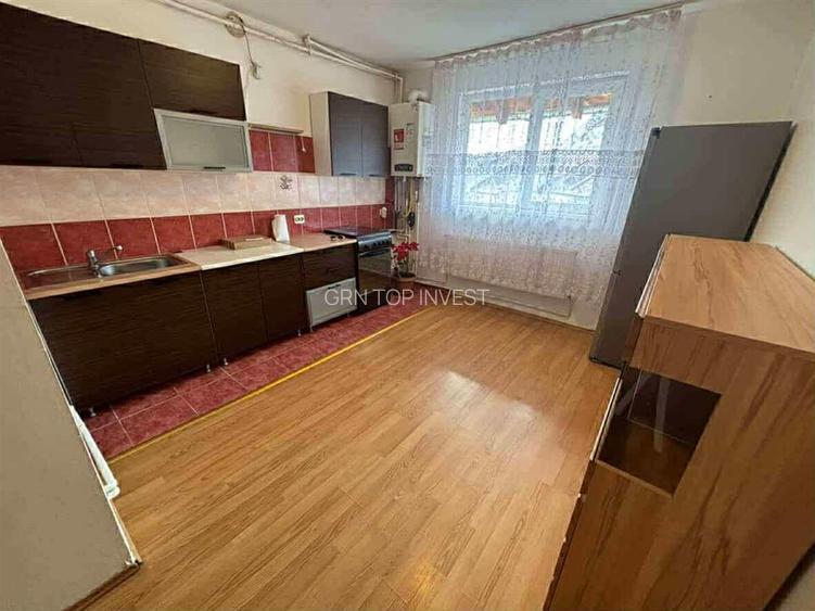 Garsoniera la mansarda in zona Terezian - 4