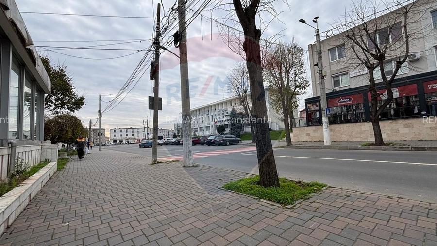 Spațiu comercial de închiriat vis-a-vis de Primaria Mangalia-87mp - 5