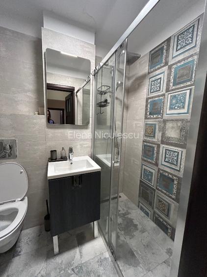 Apartament 4 camere renovat- loc parcare inclus  - 2