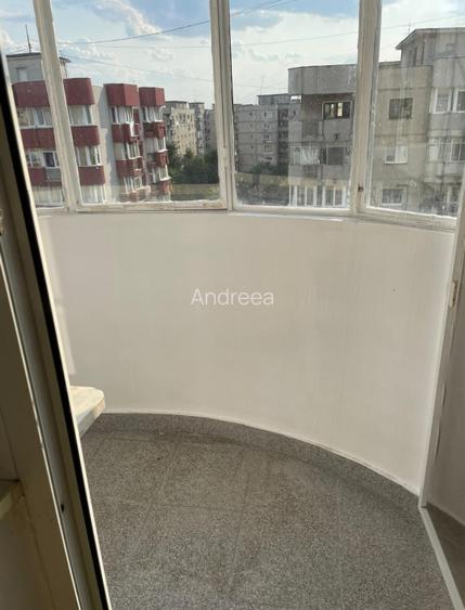 Vand garsoniera  13 Septembrie  - 11