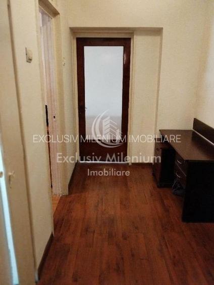 Parter Garsoniera Timpuri Noi - Mircea Voda Birouri sau Locuinta - 3