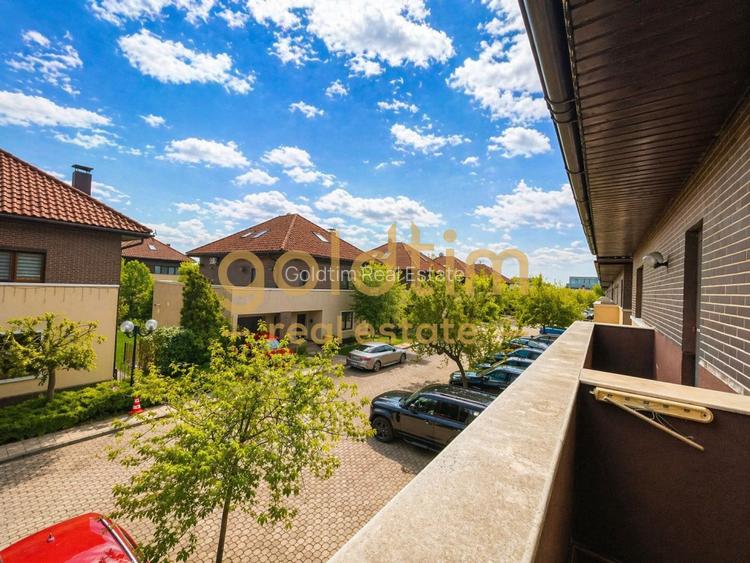 SUPERBA/SPATII DEPOZITARE/ANSAMBLU INCHIS CU PISCINA/RENOVATA - 52