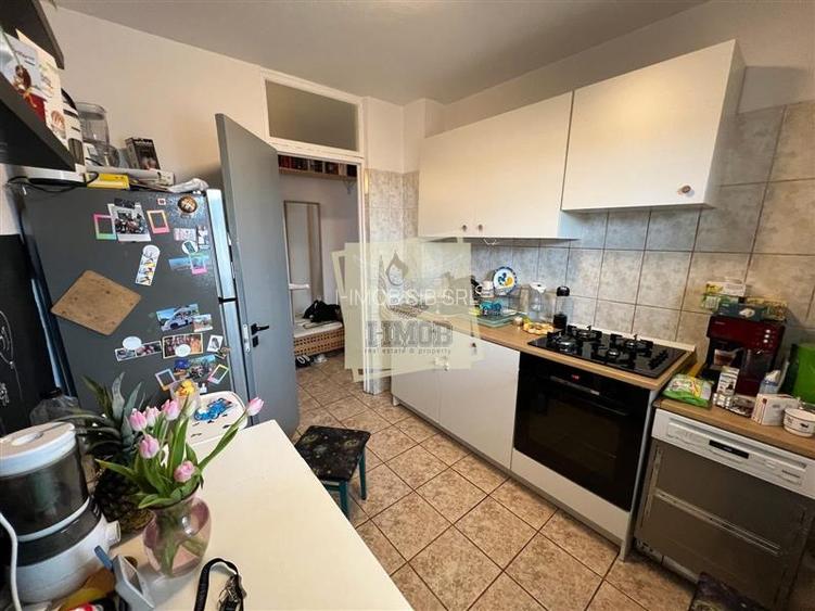 Vand apartament 2 camere decomandat cu balcon zona Dioda - 7