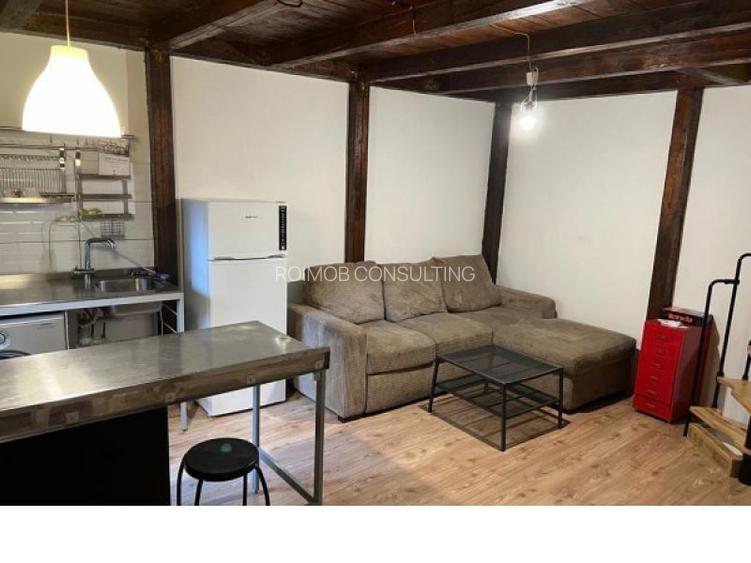 Casa 2 camere, P+M, zona Eminescu - 4