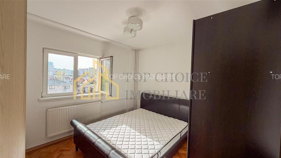 4 CAMERE DOROBANTI POLONA - BLOC 1981 - ETAJ 4 - VEDERE LINISTITA PE INTERIOR - 19