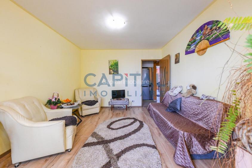 Comision 0 %  Apartament decomandat 3 camere, etajul 3/5 - 4