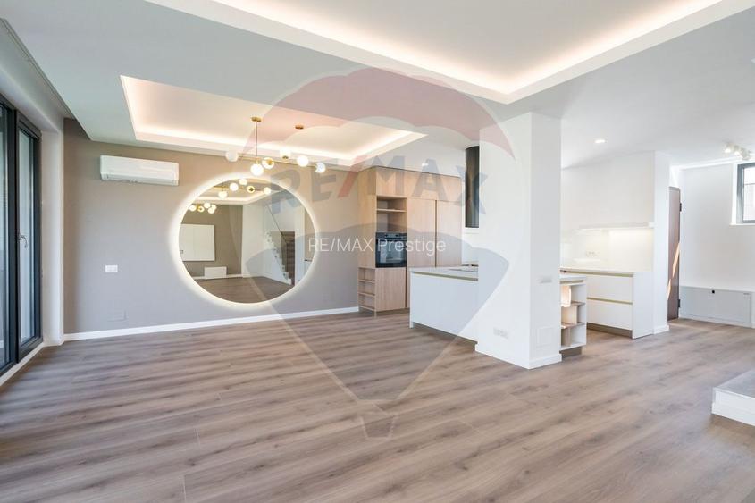 Casă / Vilă cu 5 camere de vânzare în zona Central - 13