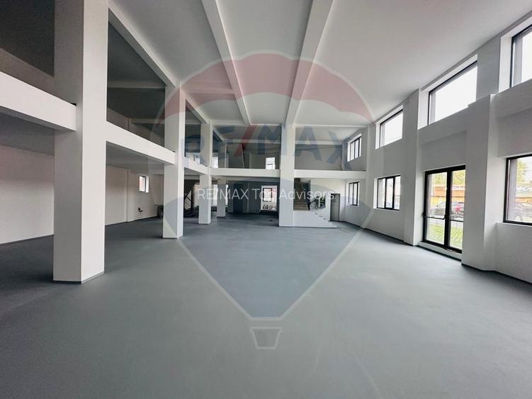 DE INCHIRIAT Spațiu comercial/showroom | 975 mp | Otopeni - 8