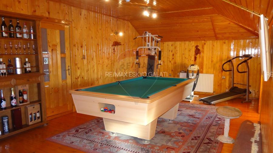 De VANZARE Casa spațioasă S+P+1E+M | Zona STIREX in Galati - 19