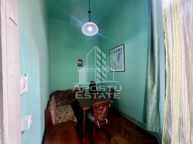 Apartament 2 camere in cladire istorica,etaj intermediar,zona Neptun - 13