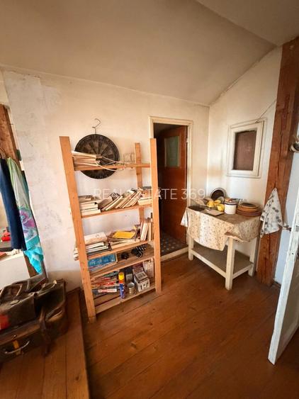 URGENT!, VILA SINGUR CURTE, POZITIE PE COLT, GARAJ, NEGOCIABIL - 16