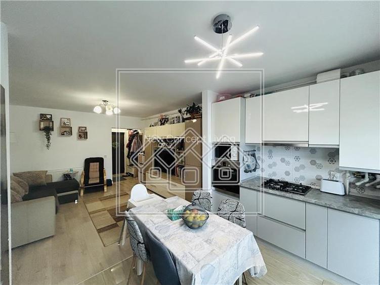 Apartament de vanzare in Sibiu - 3 camere, 2 bai, 2 balcoane - 4