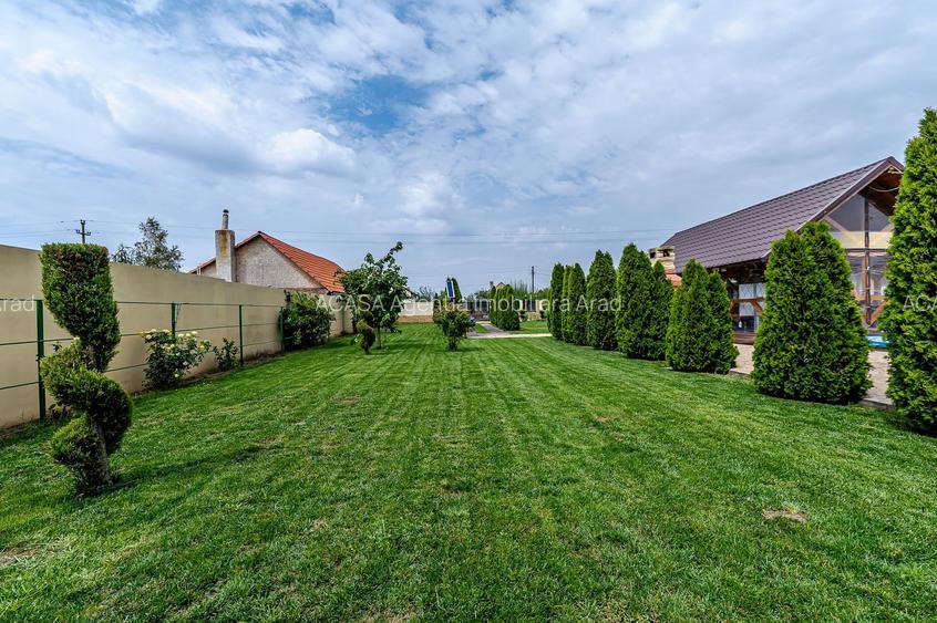 Proprietate de vis cu teren 2.880 mp și facilități PREMIUM Comision 0 - 13