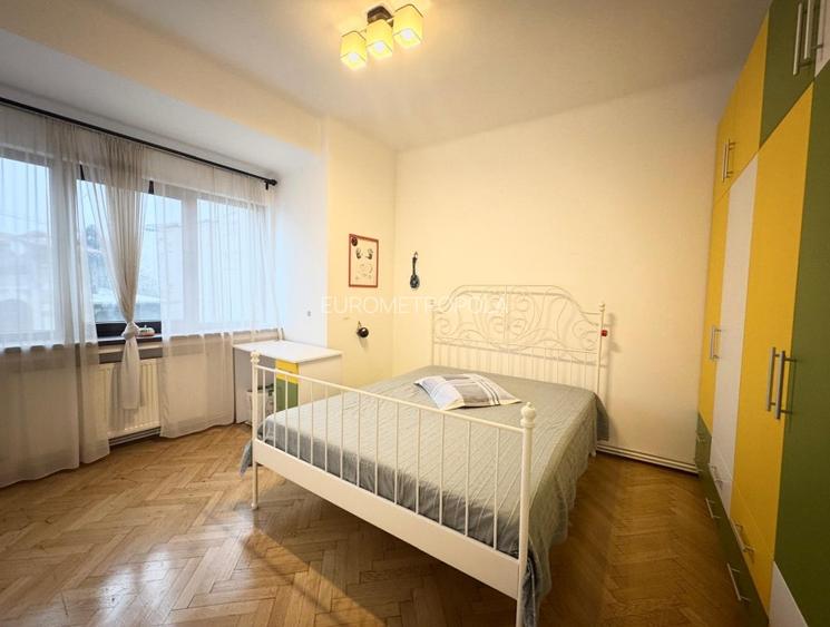 Apartament 4 camere cu balcon generos si vedere la bulevard - 8