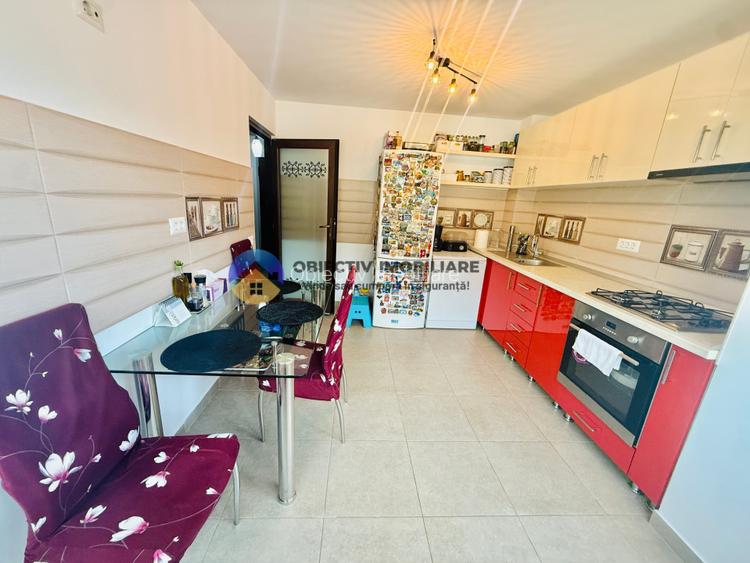 Apartament 3 camere/2 bai/2 balcoane CENTRU duplex - priveliste/liniste/comod - 9