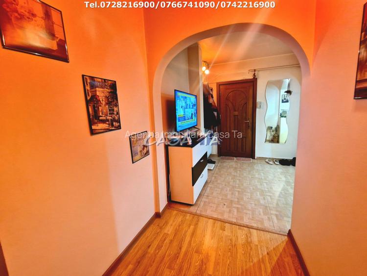 Apartament 4 camere, situat in Targu Jiu, Str.23 August  - 8