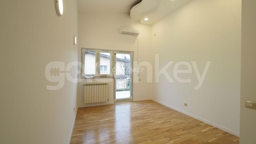 Vila spatioasa cu 6 camere si 500mp teren - 13