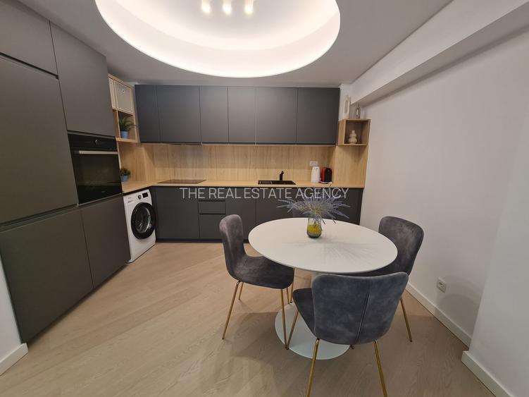 3 camere| COCHET | Cortina North | PARTER balcon - 4