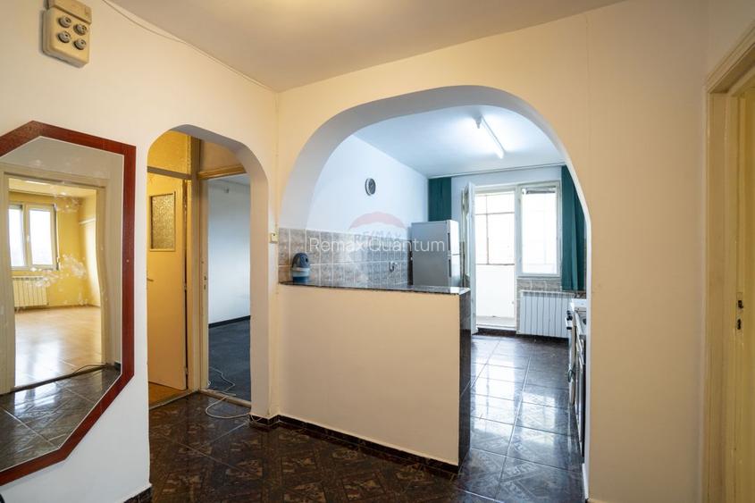 De vânzare apartament cu 4 camere, Bulevardul Decebal - 11