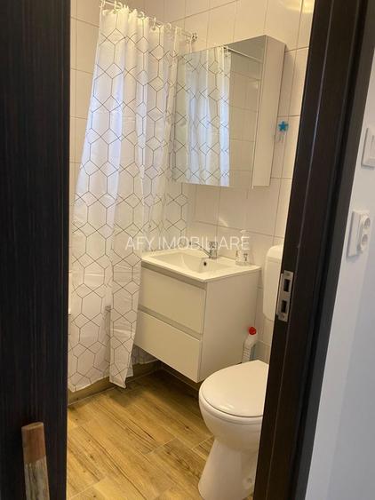 De inchiriat apartament cu 2 camere RENOVAT , Sun Plaza sector4 - 8