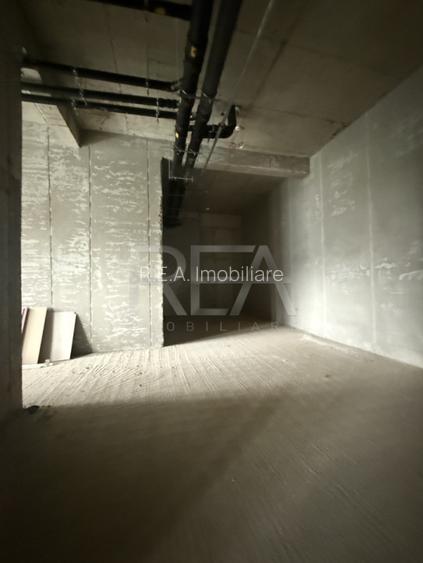 Spatiu Comercial | Inchiriere totala sau partiala | Bloc Nou |  - 10