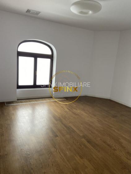 Vila cu arhitectura deosebita Ultracentral - Universitatii - 15