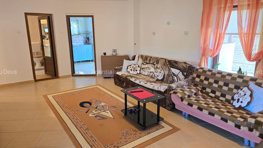 Vand casa in Deva, zona Zavoi, P+E, constructie din BCA si boltari,din anul 2011 - 4