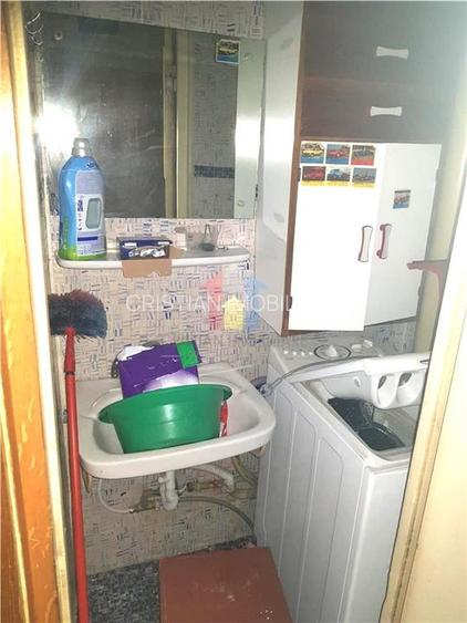 Apartament 3 camere, 70mp, zona Garii, etaj 1 - 10