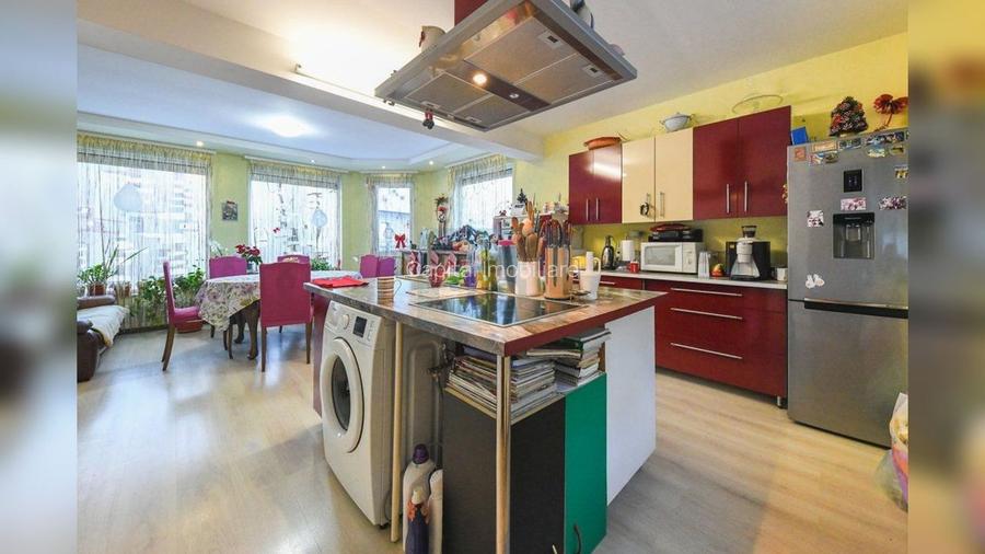 COMISION 0! Casa 4 camere 170 mp, teren 500 mp, cartierul  Europa  - 13