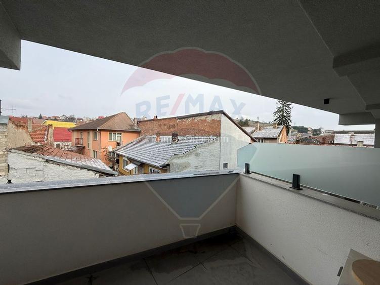 Apartament cu 2 camere de închiriat în zona Ultracentral - 7