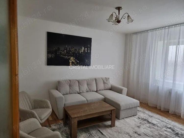 Apartament 3 camere de închiriat Piața Sudului - 2