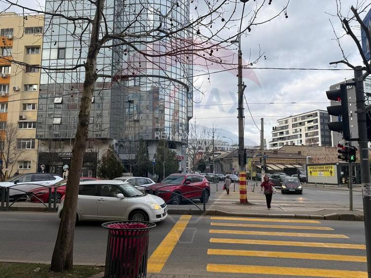 Shaormerie la cheie in zona centrala cu vad comercial excelent - 12